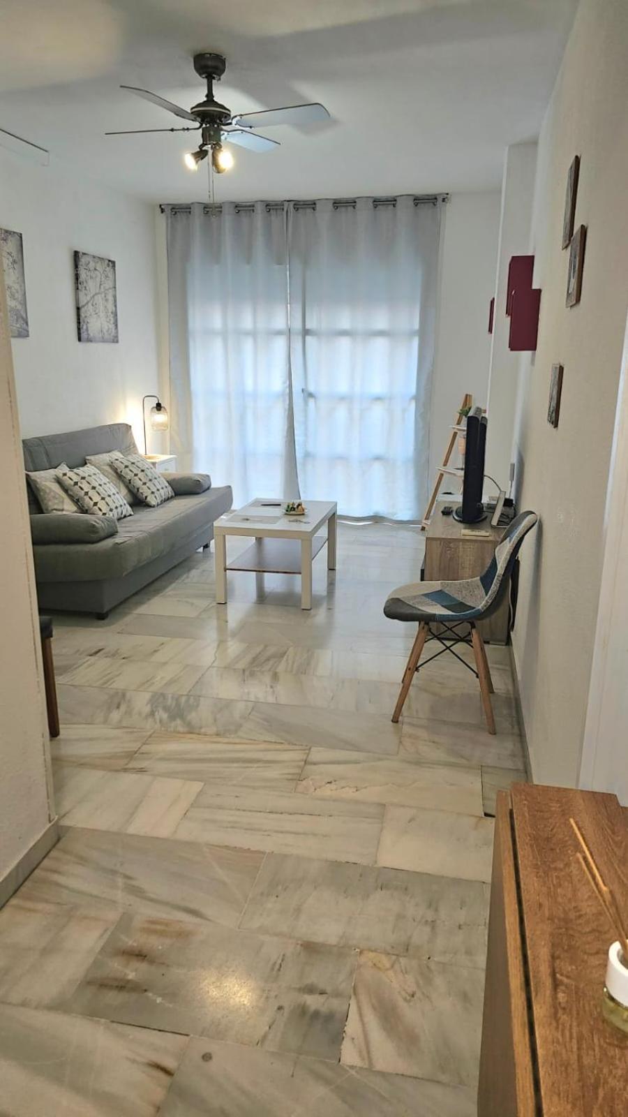Ideal Holiday Apartment One Bedroom City Center Málaga Dış mekan fotoğraf