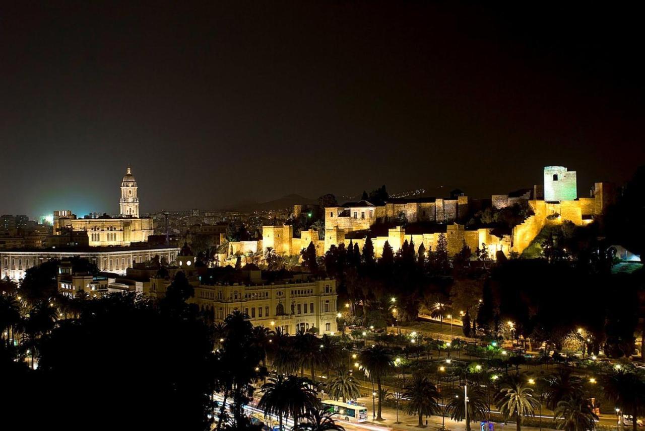 Ideal Holiday Apartment One Bedroom City Center Málaga Dış mekan fotoğraf